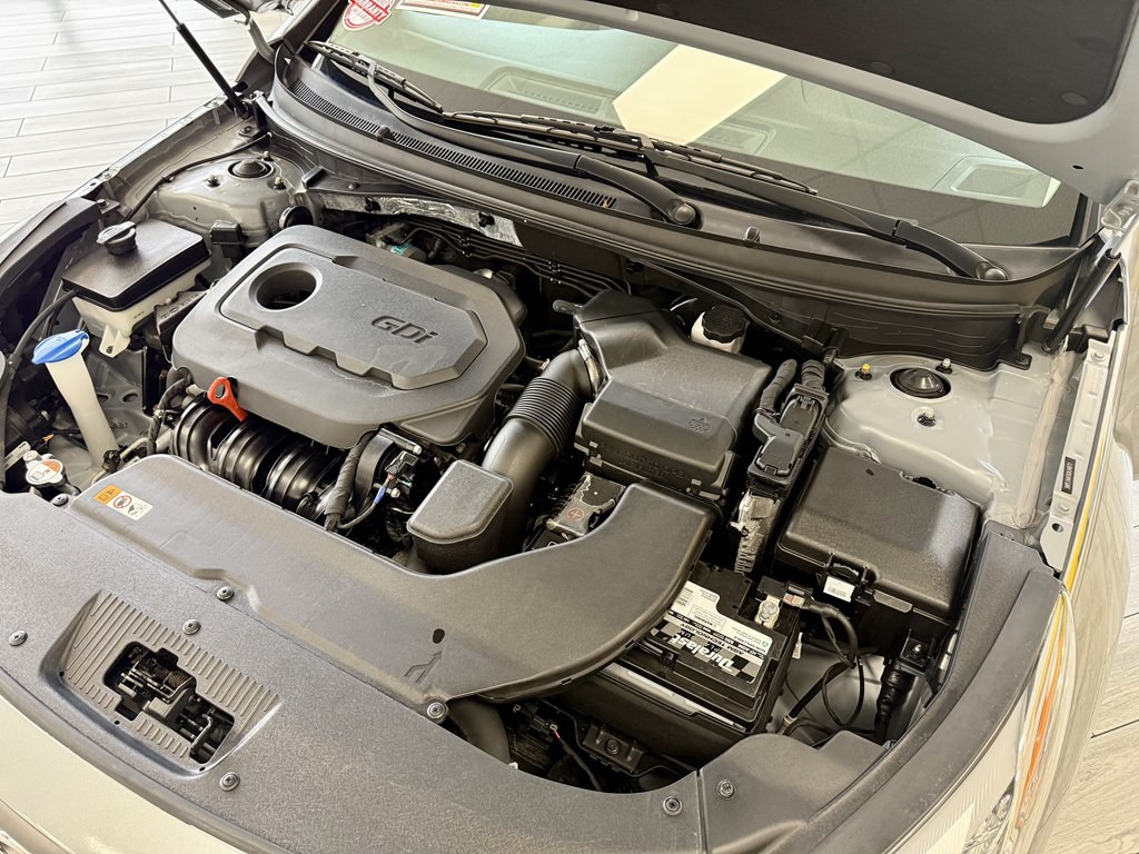 2016 Hyundai Sonata Image 18