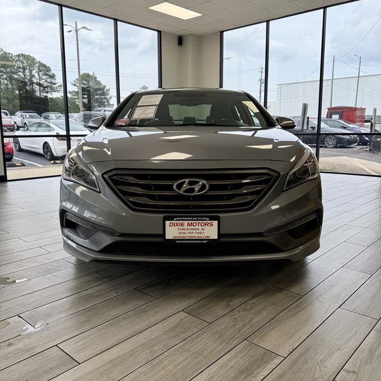 2016 Hyundai Sonata Image 2