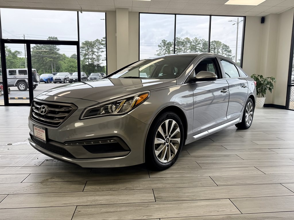 2016 Hyundai Sonata Image 3