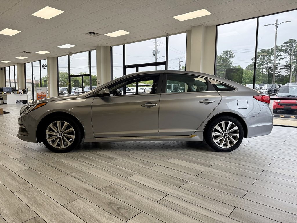 2016 Hyundai Sonata Image 4