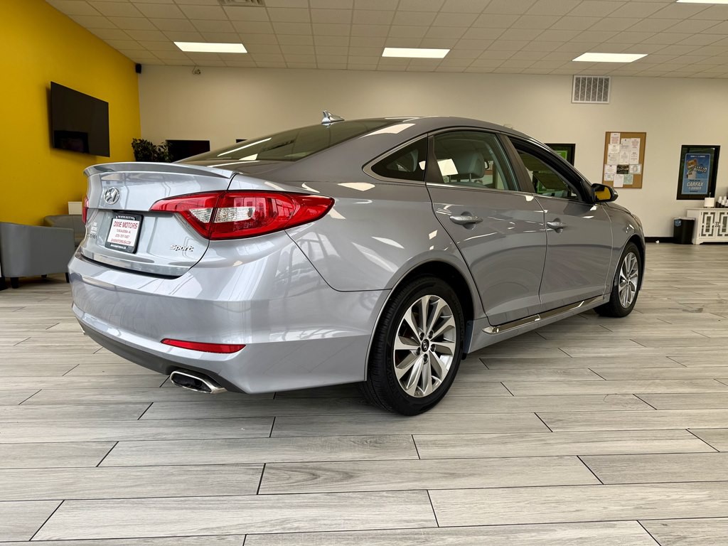 2016 Hyundai Sonata Image 6