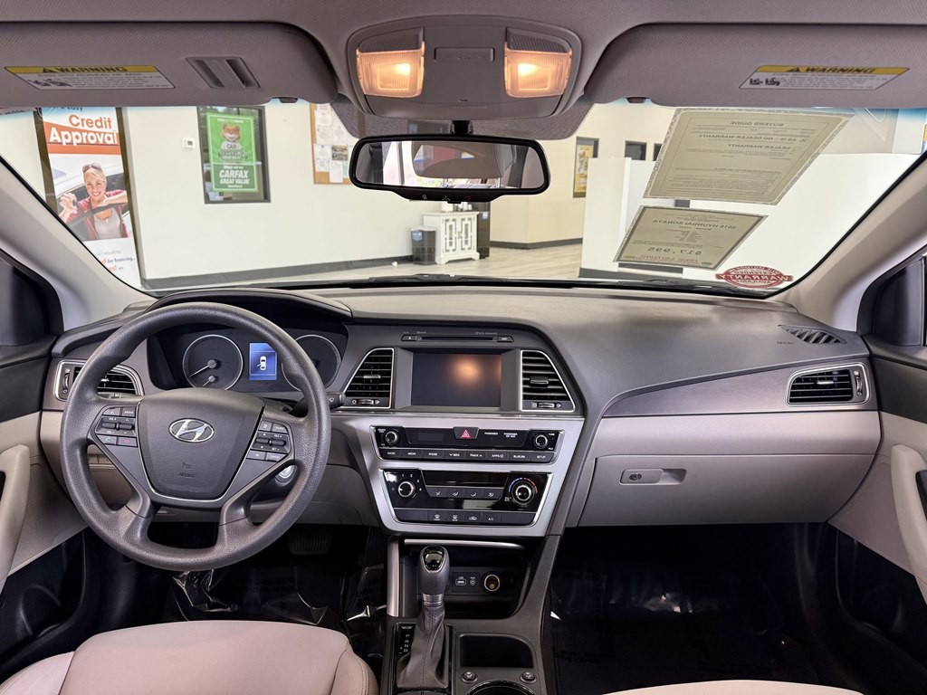 2016 Hyundai Sonata Image 9
