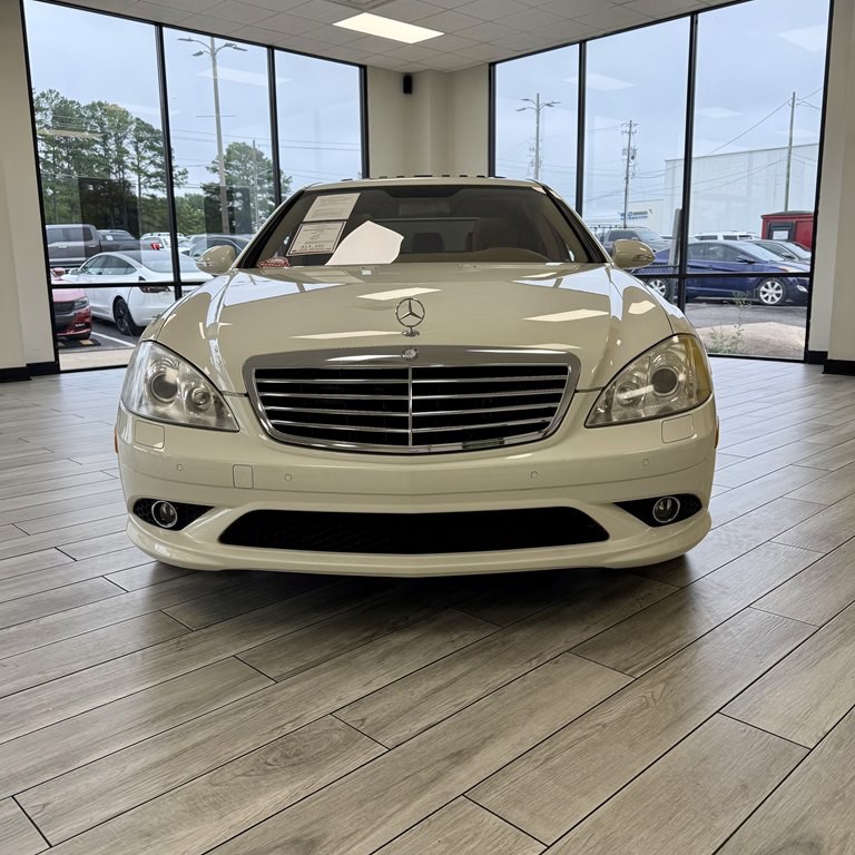 2008 Mercedes-Benz S-Class Image 2