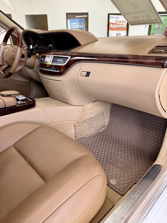 2008 Mercedes-Benz S-Class Image 11