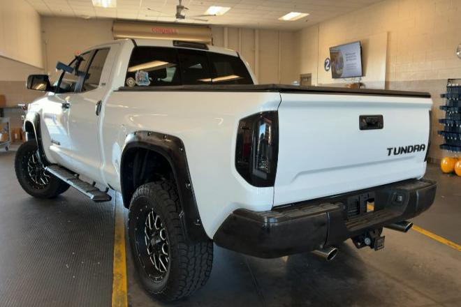 2018 Toyota Tundra Image 5