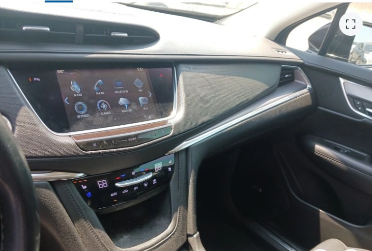 2017 Cadillac XT5 Image 7
