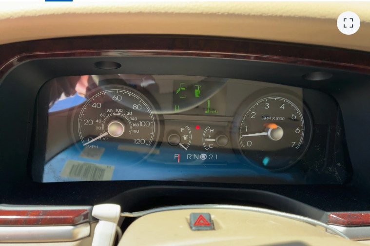 2006 Lincoln Town Car Image 11