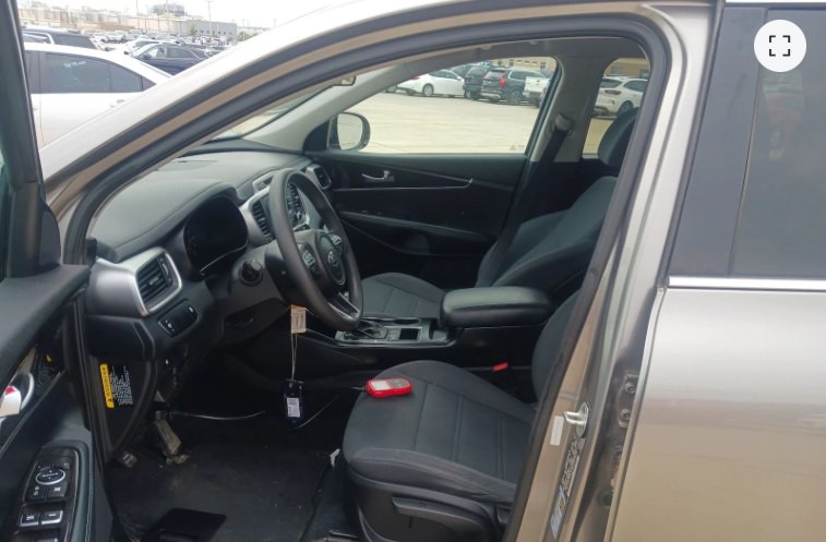 2017 Kia Sorento Image 6