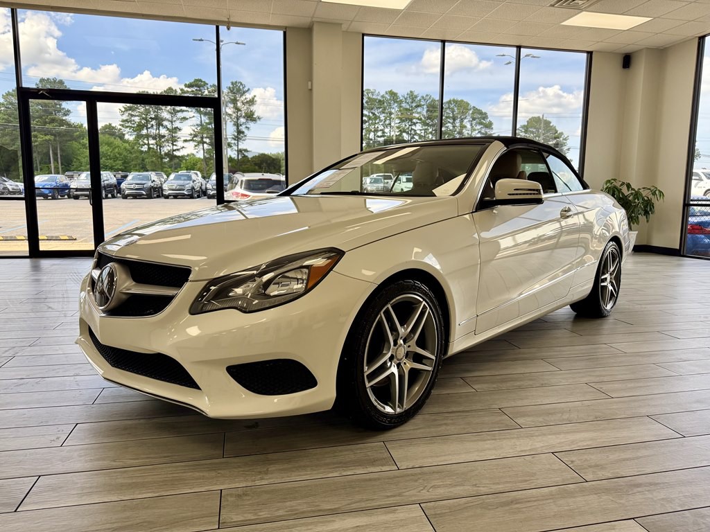 2014 Mercedes-Benz E-Class Image 3