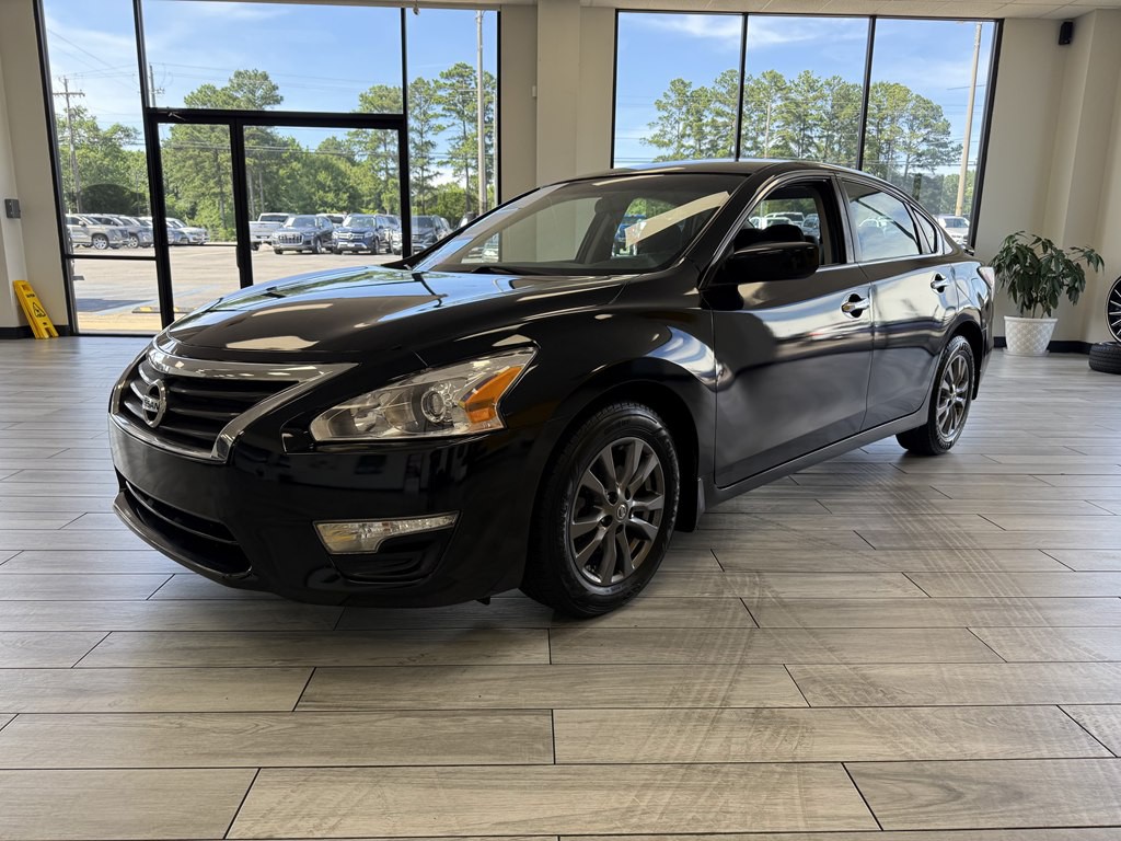 2015 Nissan Altima Image 3