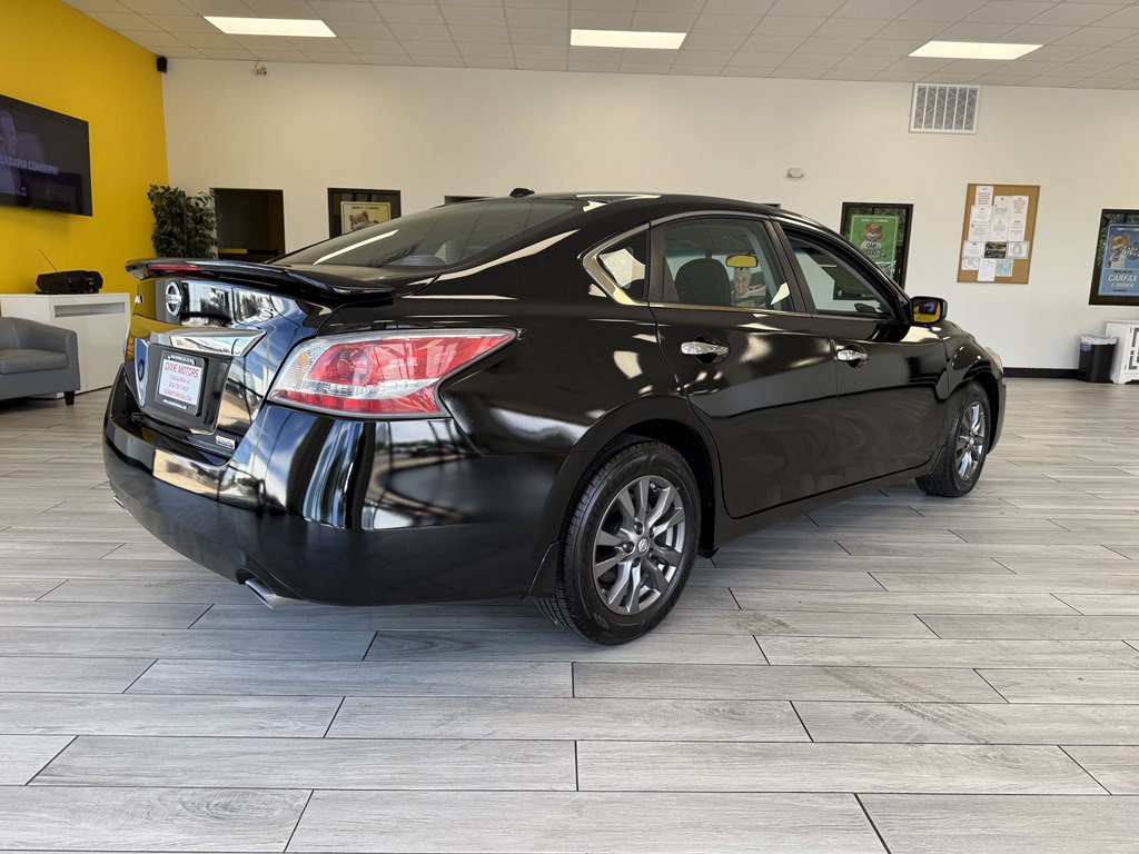 2015 Nissan Altima Image 6