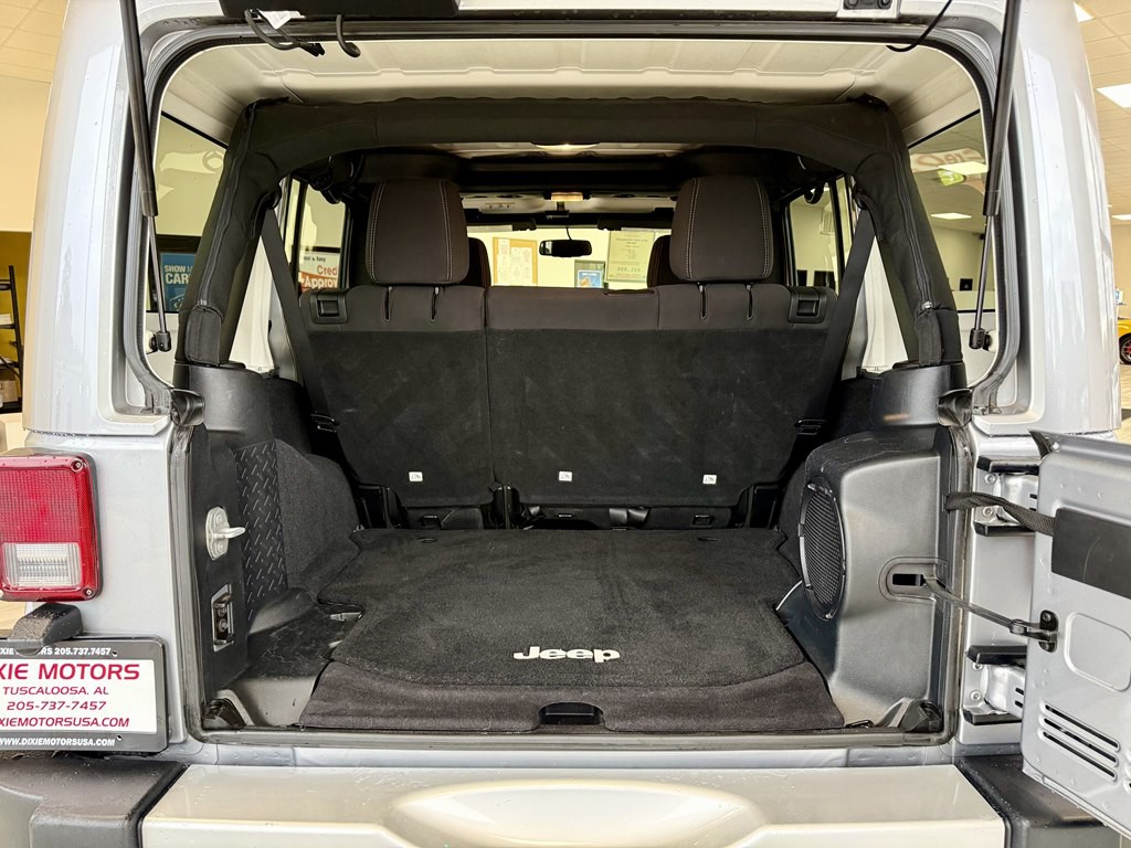 2014 Jeep Wrangler Unlimited Image 9