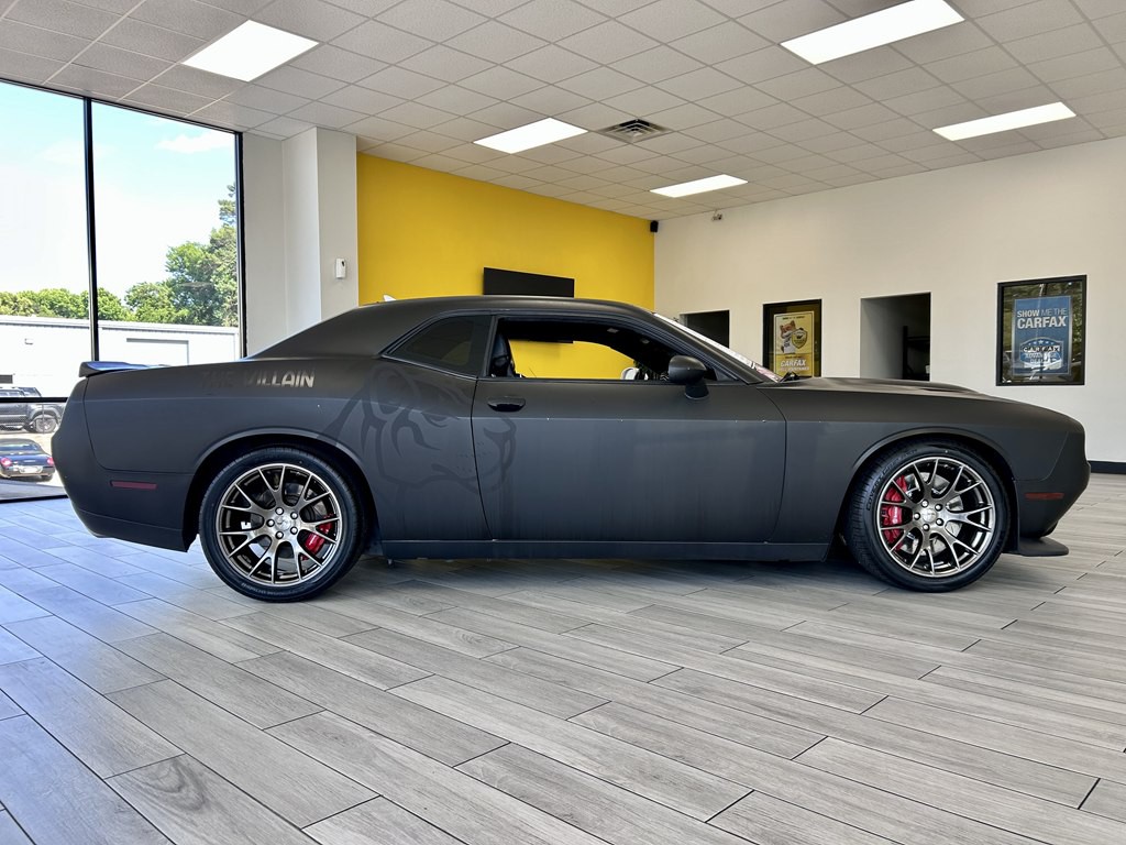 2016 Dodge Challenger Image 5