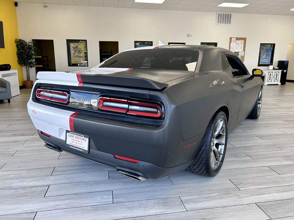 2016 Dodge Challenger Image 6