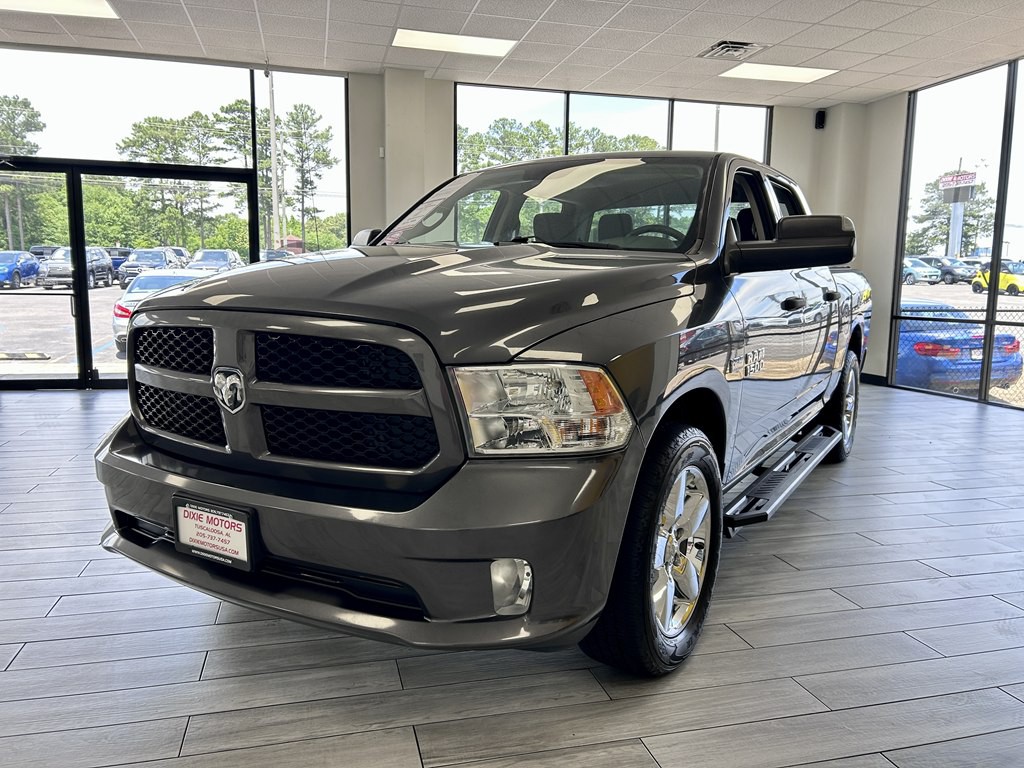 2018 RAM 1500 Image 3