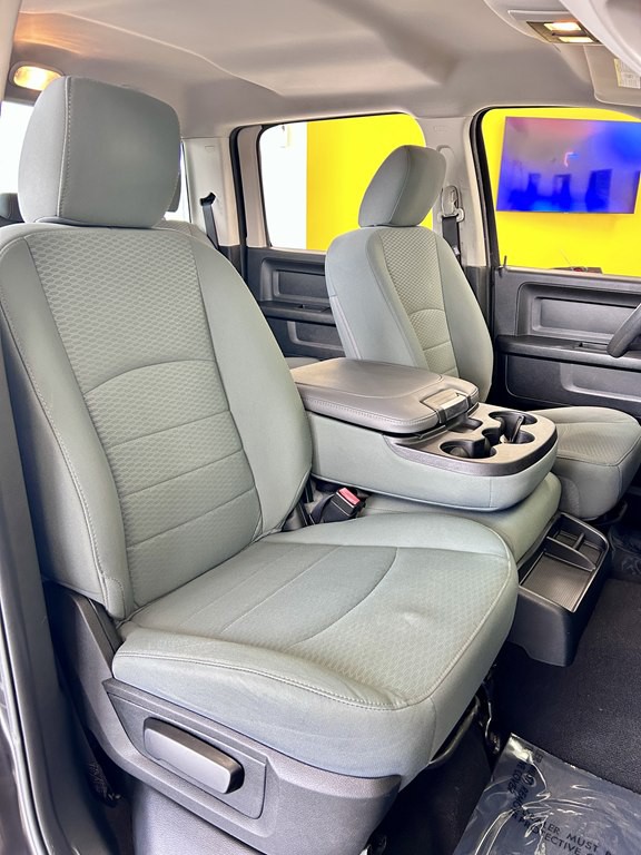 2018 RAM 1500 Image 16