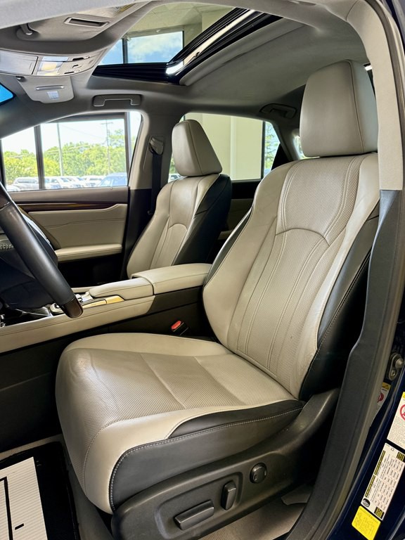 2016 Lexus RX Image 14