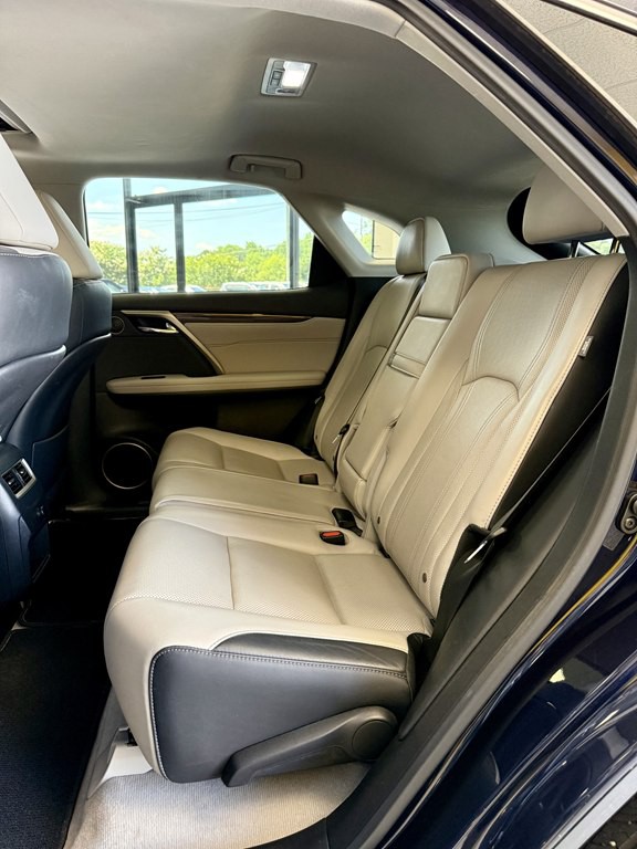 2016 Lexus RX Image 17
