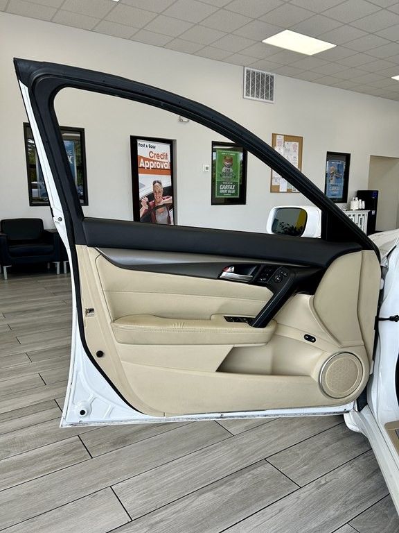 2012 Acura TL Image 14