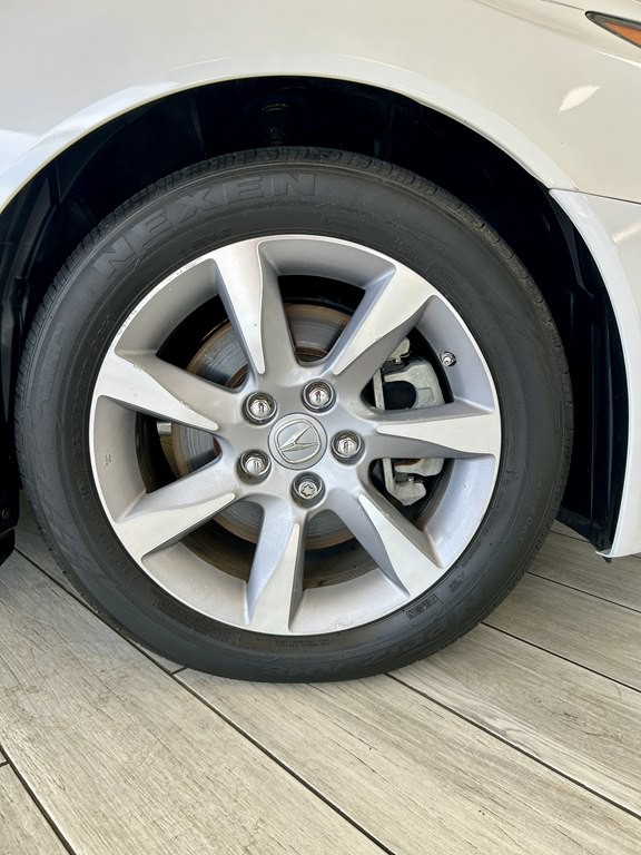 2012 Acura TL Image 18