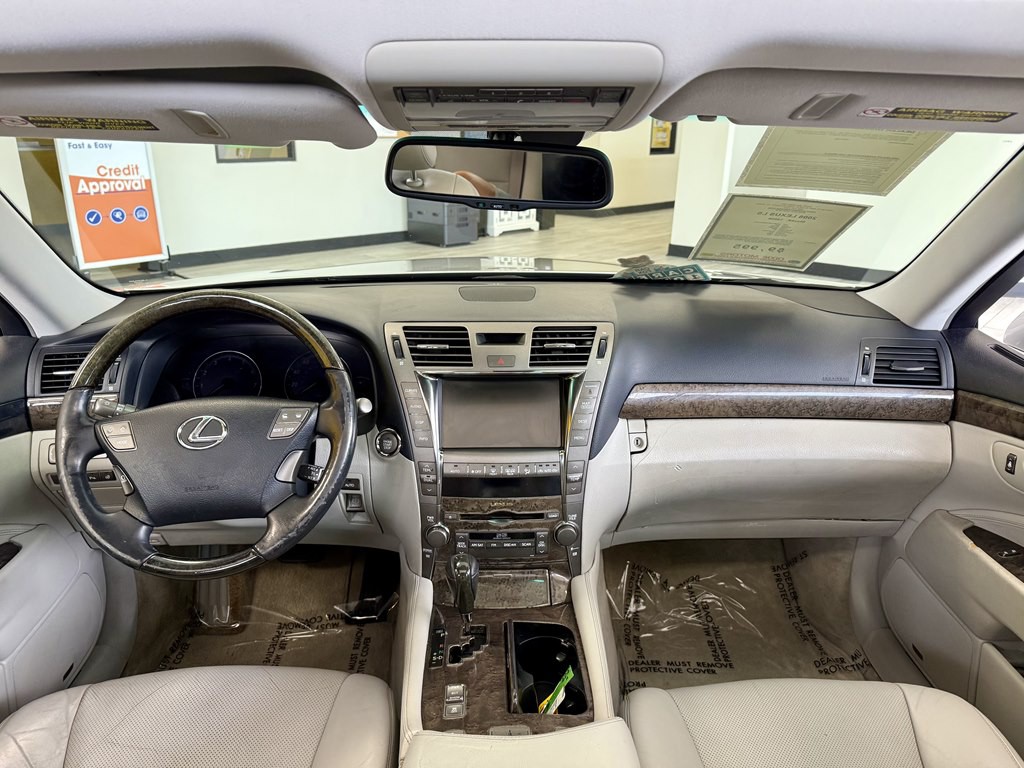 2008 Lexus LS Image 10