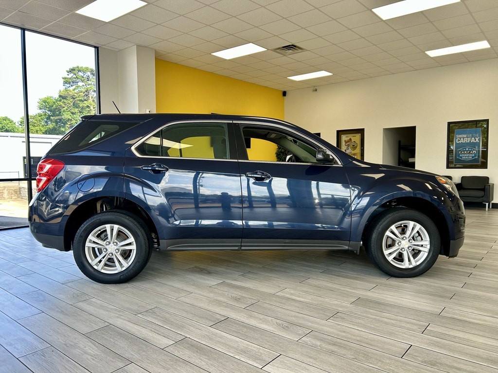 2017 Chevrolet Equinox Image 5