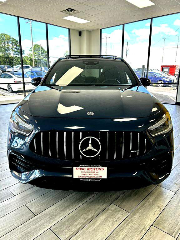 2021 Mercedes-Benz GLA-Class Image 2