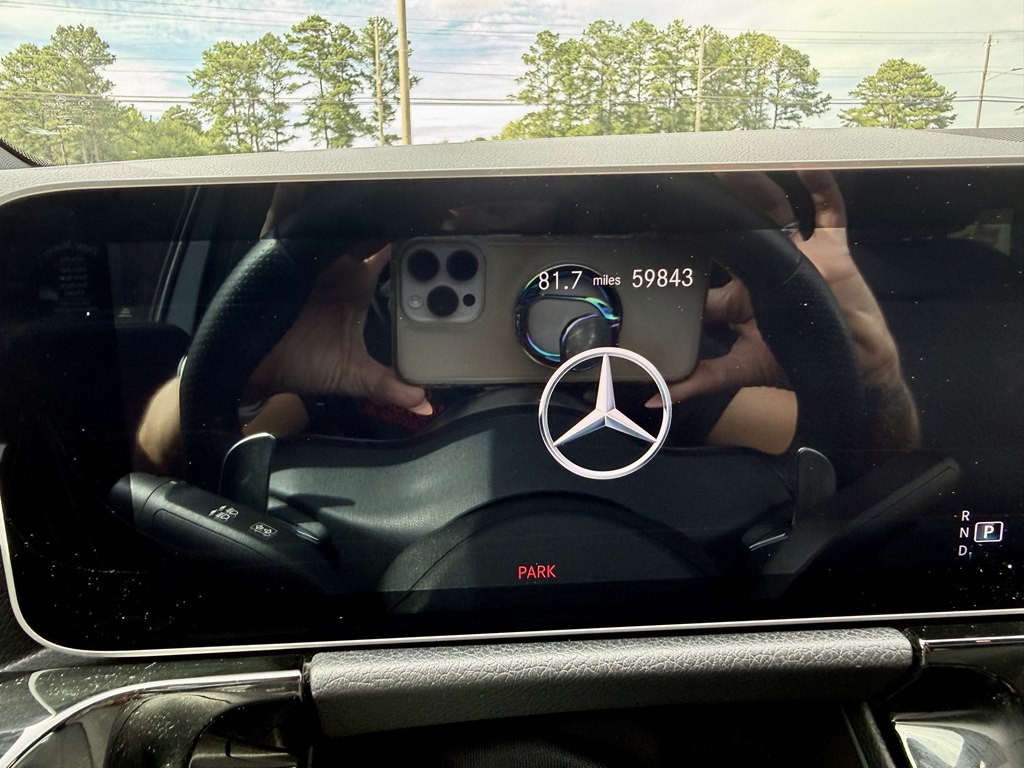 2021 Mercedes-Benz GLA-Class Image 23