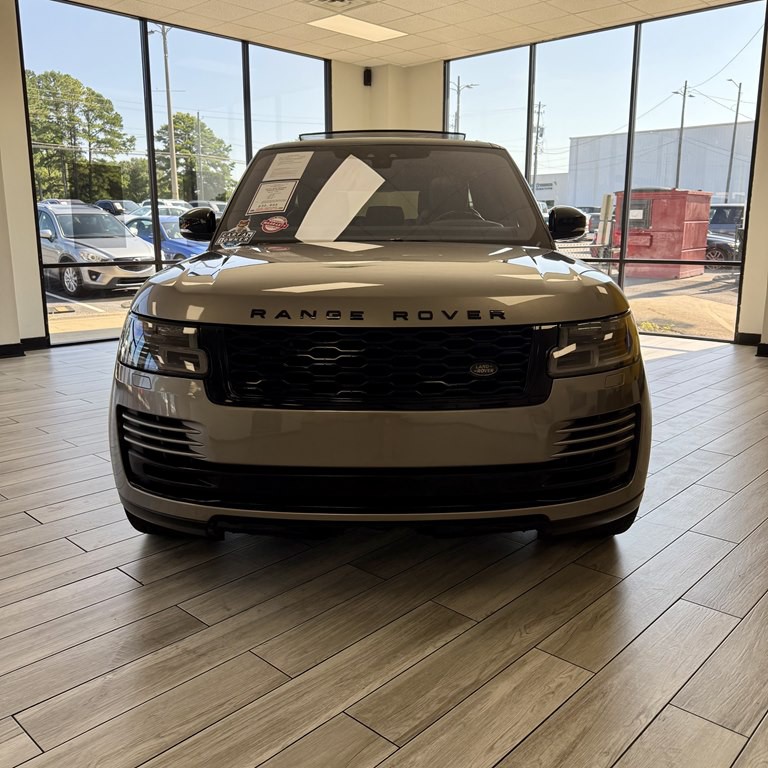 2018 Land Rover Range Rover Image 2
