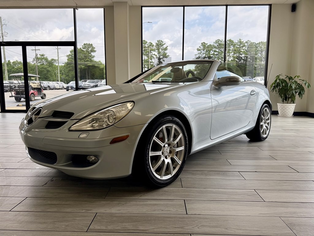 2005 Mercedes-Benz SLK-Class Image 3