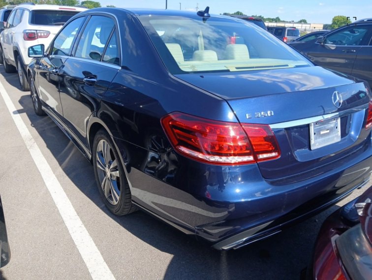 2016 Mercedes-Benz E-Class Image 4