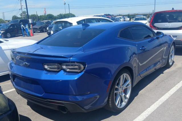 2020 Chevrolet Camaro Image 3