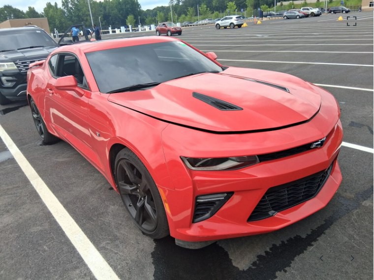 2017 Chevrolet Camaro Image 1