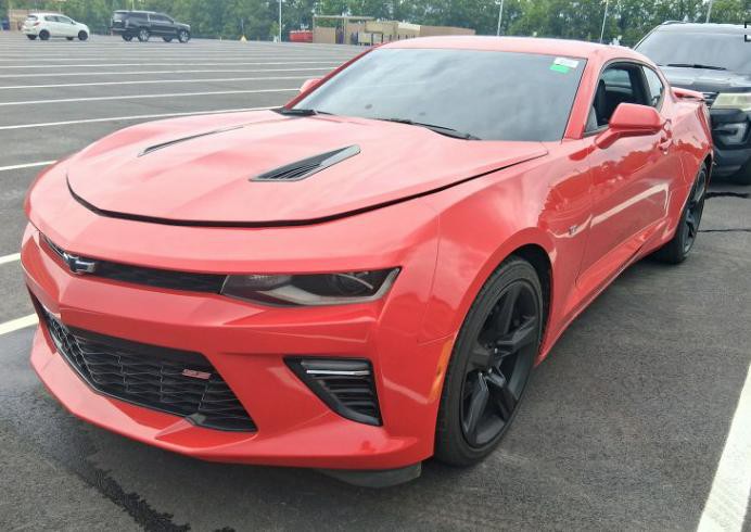 2017 Chevrolet Camaro Image 2
