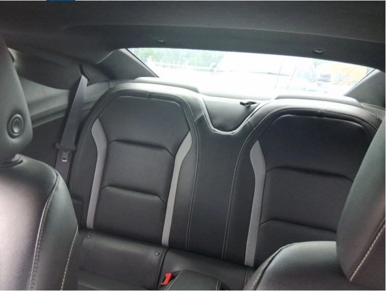 2017 Chevrolet Camaro Image 6