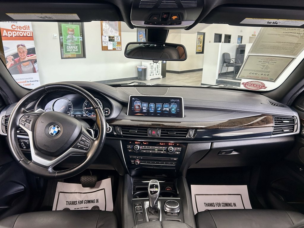 2017 BMW X6 Image 9