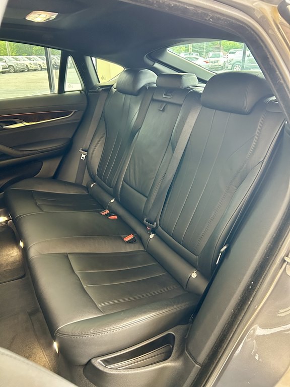 2017 BMW X6 Image 16