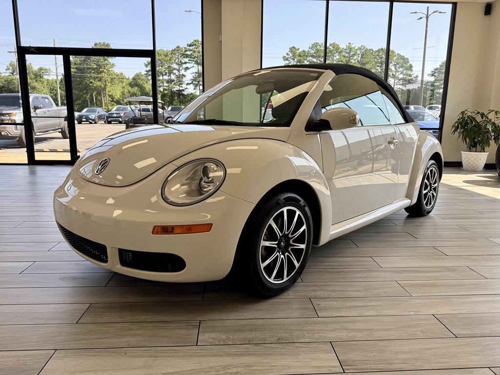 2009 Volkswagen Beetle Image 3