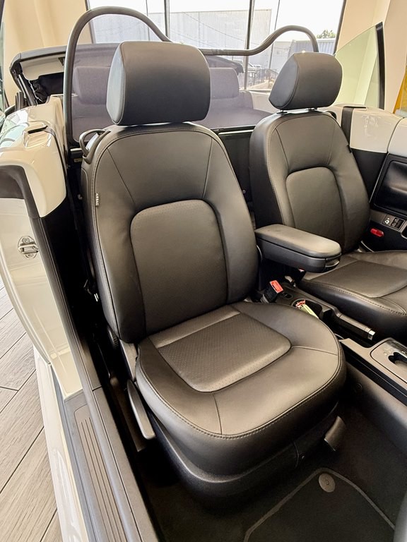 2009 Volkswagen Beetle Image 15