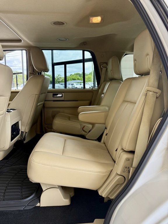 2017 Ford Expedition Image 16