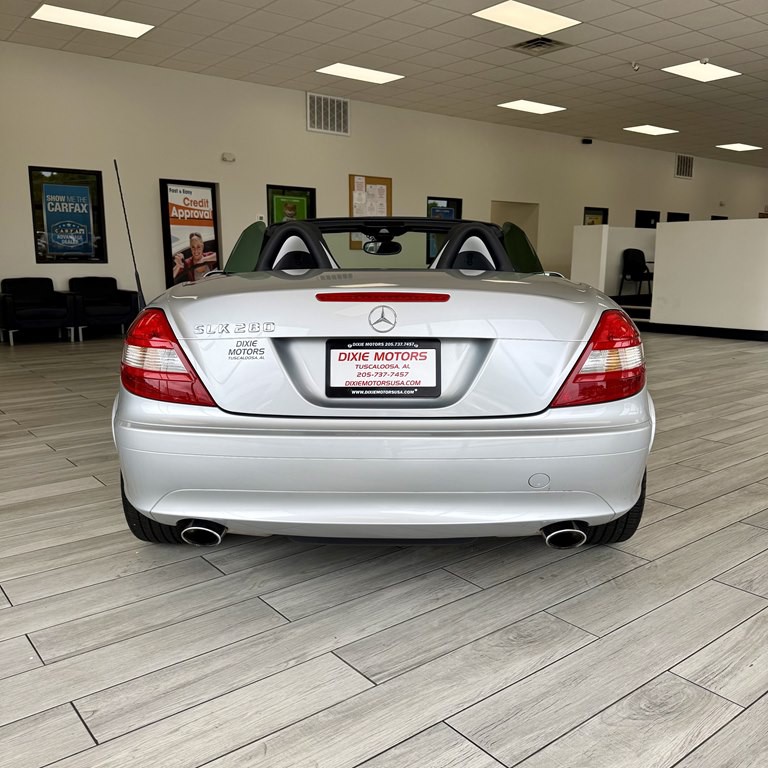 2006 Mercedes-Benz SLK-Class Image 8