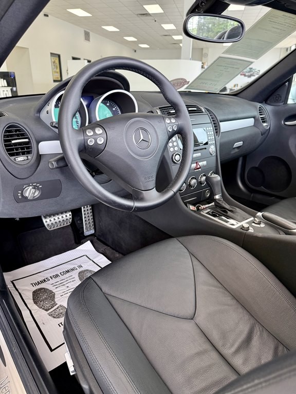 2006 Mercedes-Benz SLK-Class Image 12