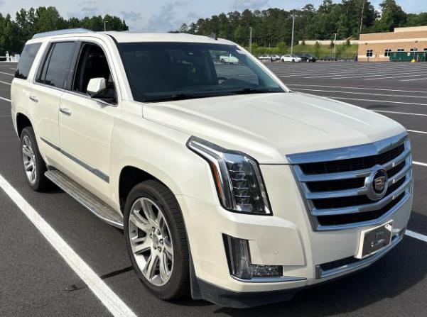 2015 Cadillac Escalade Image 1