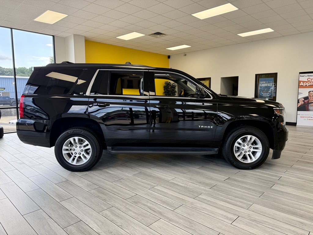 2017 Chevrolet Tahoe Image 5