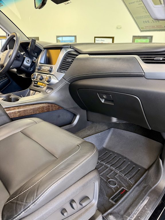 2017 Chevrolet Tahoe Image 12