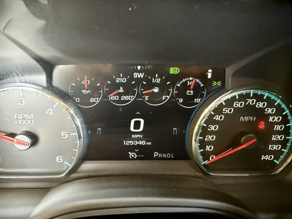 2017 Chevrolet Tahoe Image 21
