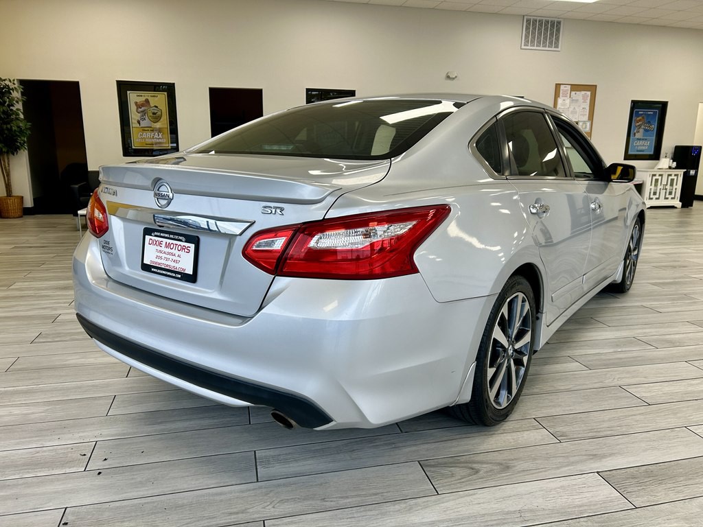 2016 Nissan Altima Image 6