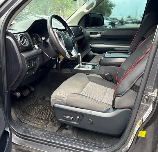 2015 Toyota Tundra Image 4