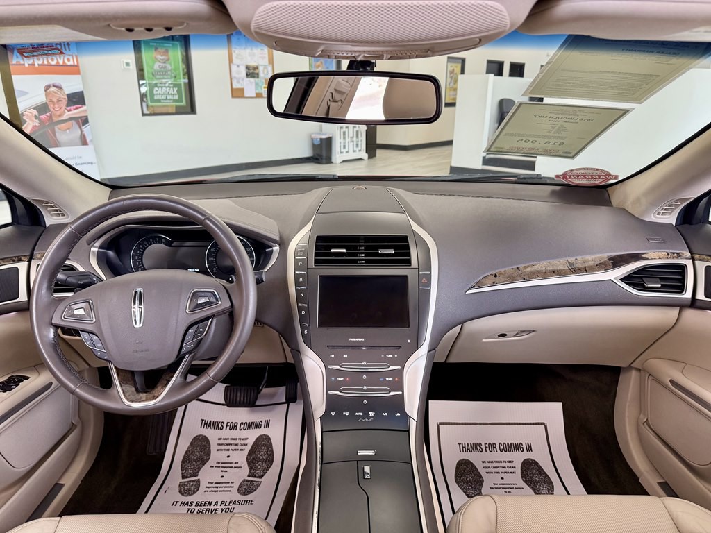 2016 Lincoln MKZ Image 10