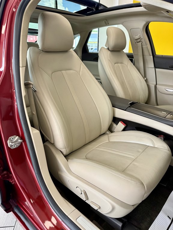 2016 Lincoln MKZ Image 16